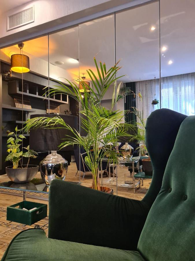 Serendipity Apartments - Montenapoleone Milano Dış mekan fotoğraf